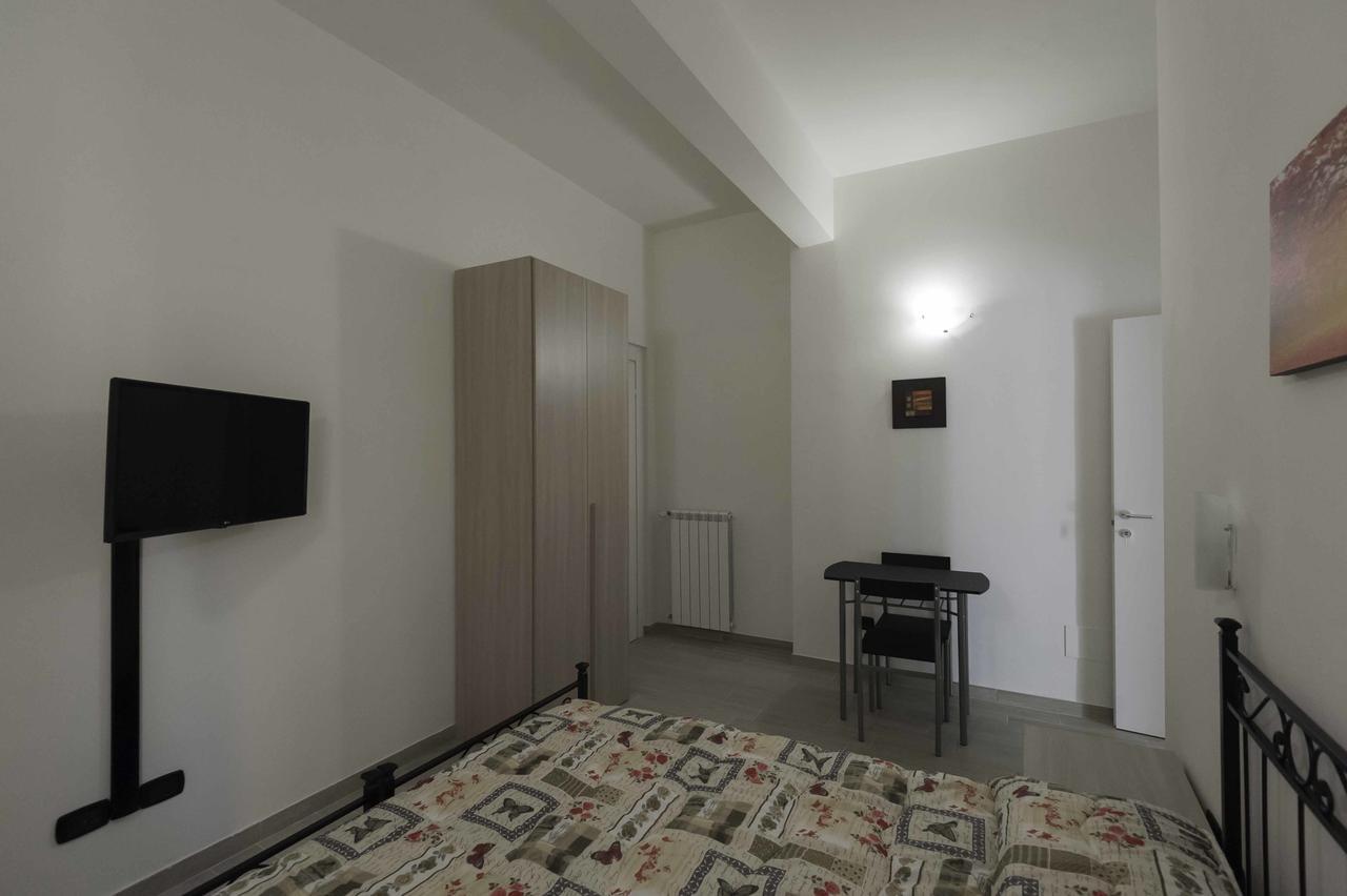 Il Giardino Dell'Eden Bed & Breakfast Acilia Exterior photo
